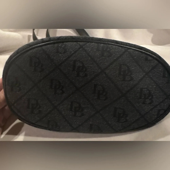 Dooney & Bourke Monogram Shoulder bag - gray and black - excellent condition - Picture 7 of 11
